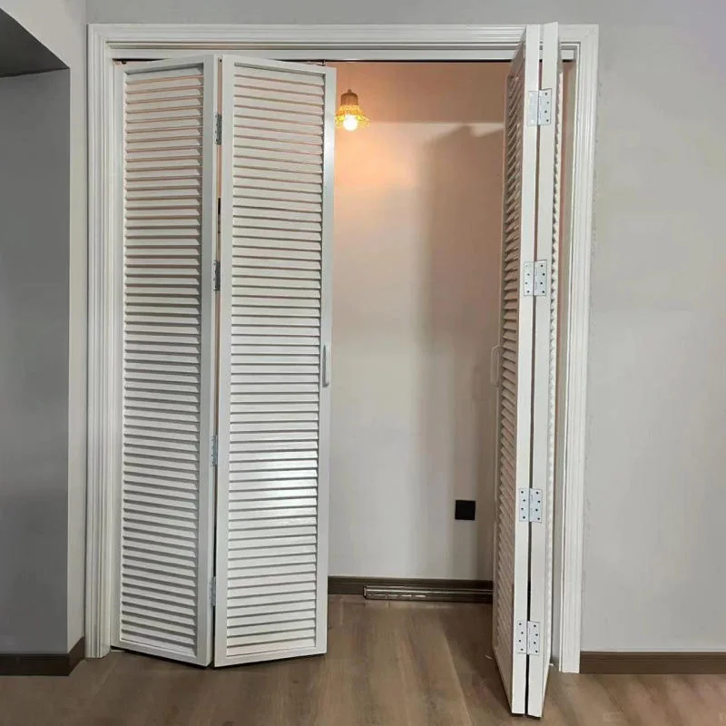 Louvered interior door model SD-02